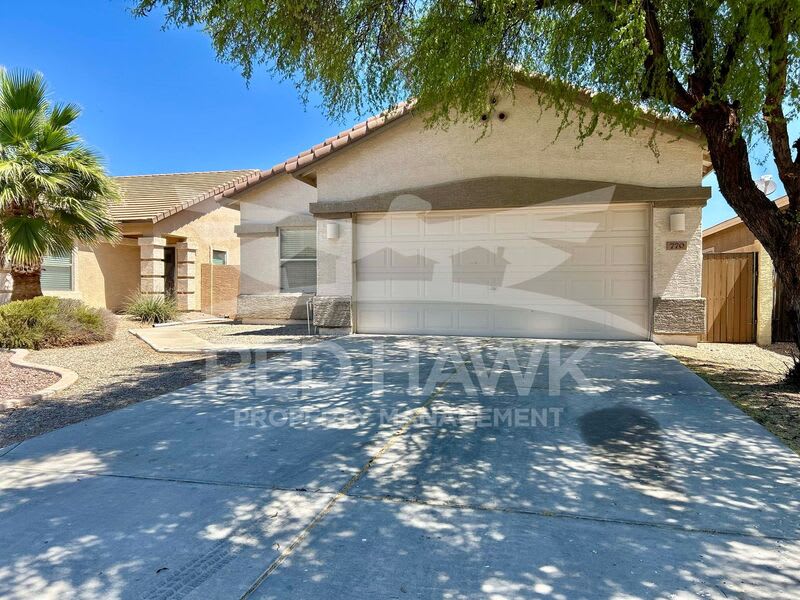 770 W Fruit Tree Ln – photo 2