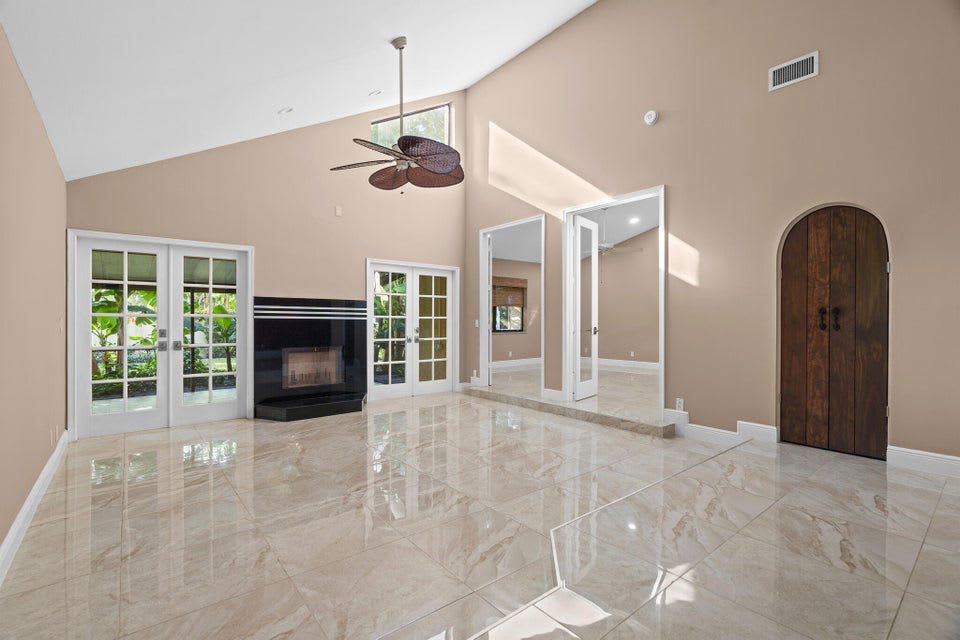 22545 Meridiana Drive – photo 3