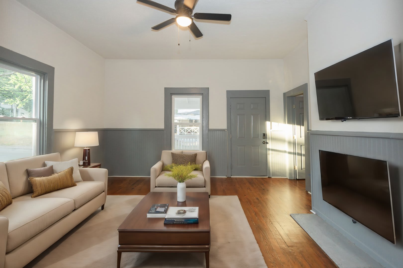 Charming 2 Bedroom Home In Griffin Limited Time Move In Special – photo 3