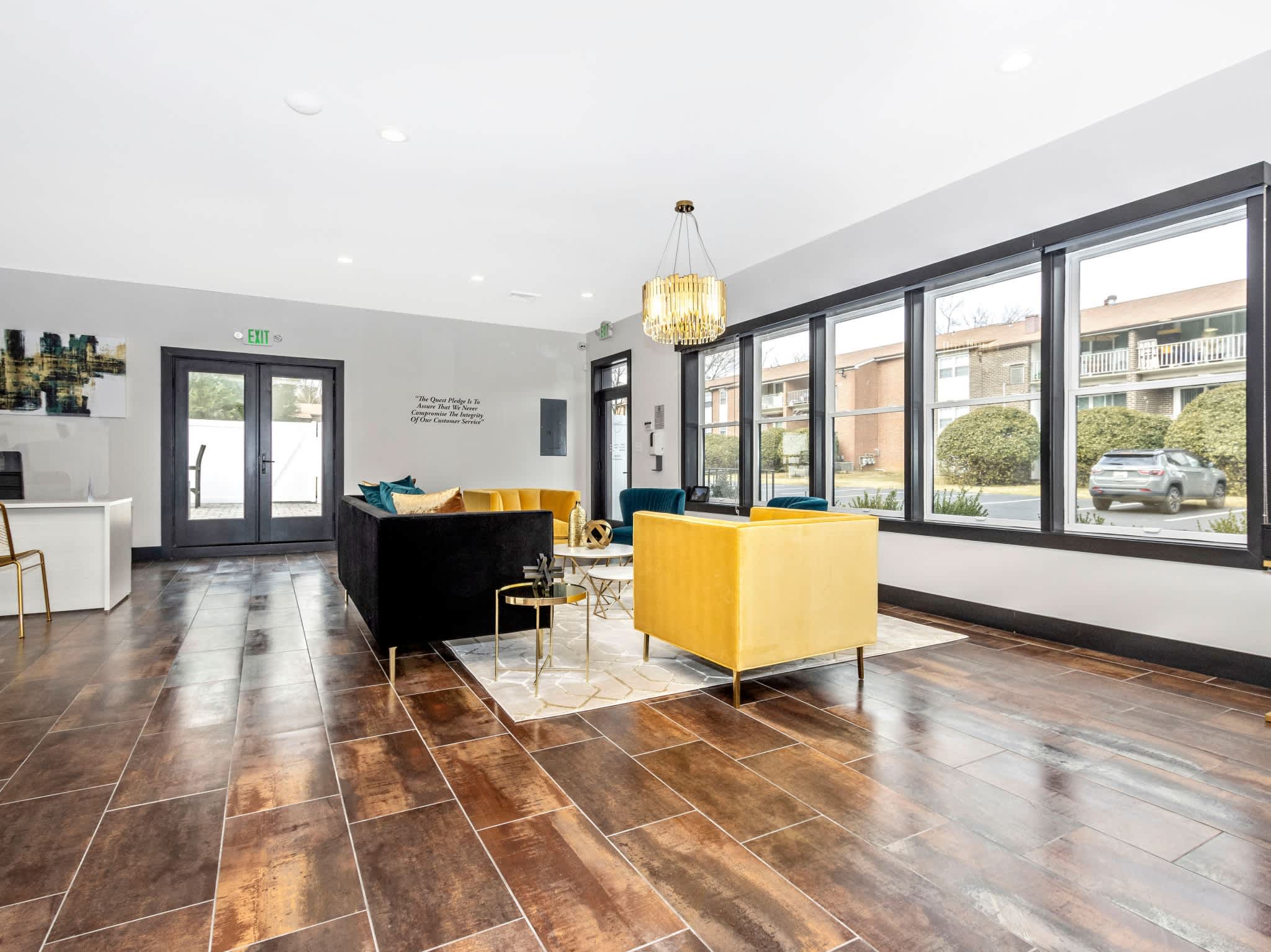 209 at Pickwick Apartments – photo 3