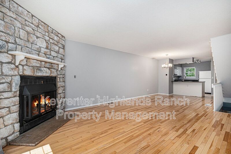 8018 S Columbine Ct – photo 2