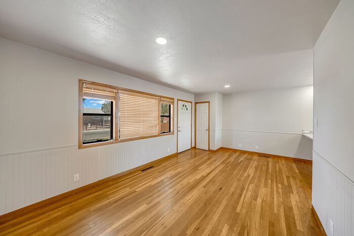 1350 North 17Th Street – photo 4