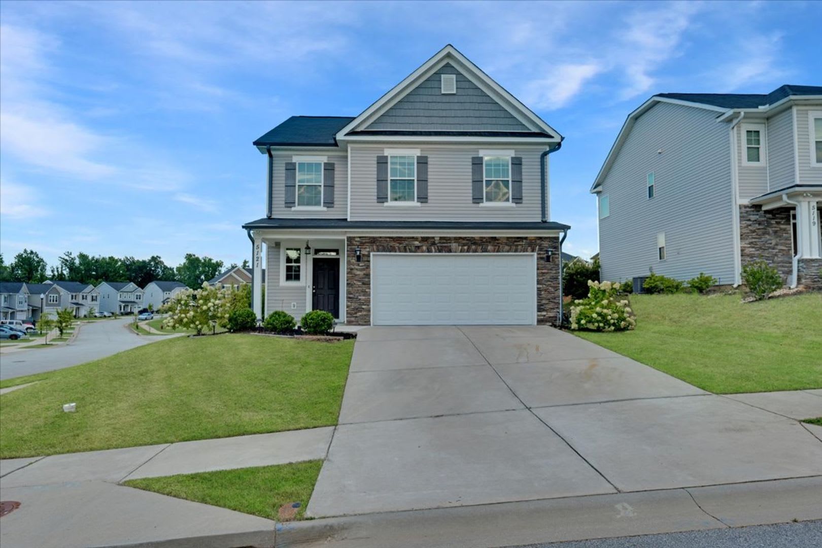 MOVE IN READY – photo 3