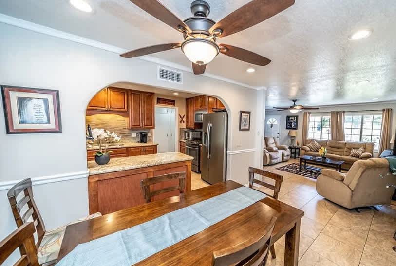 215 South Florette Street – photo 3