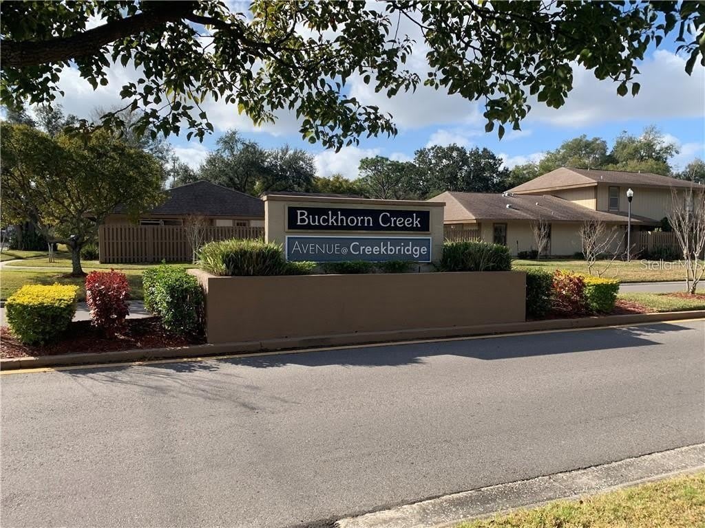 913 BUCK Court – photo 1