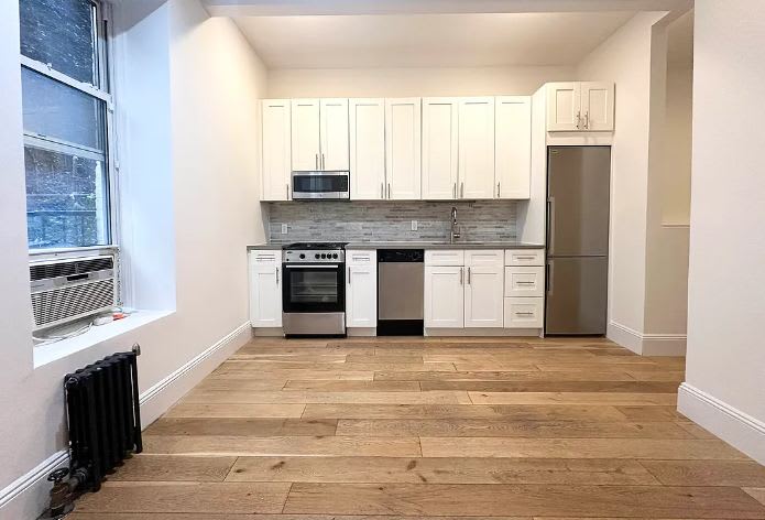 338 E 85th St – photo 1