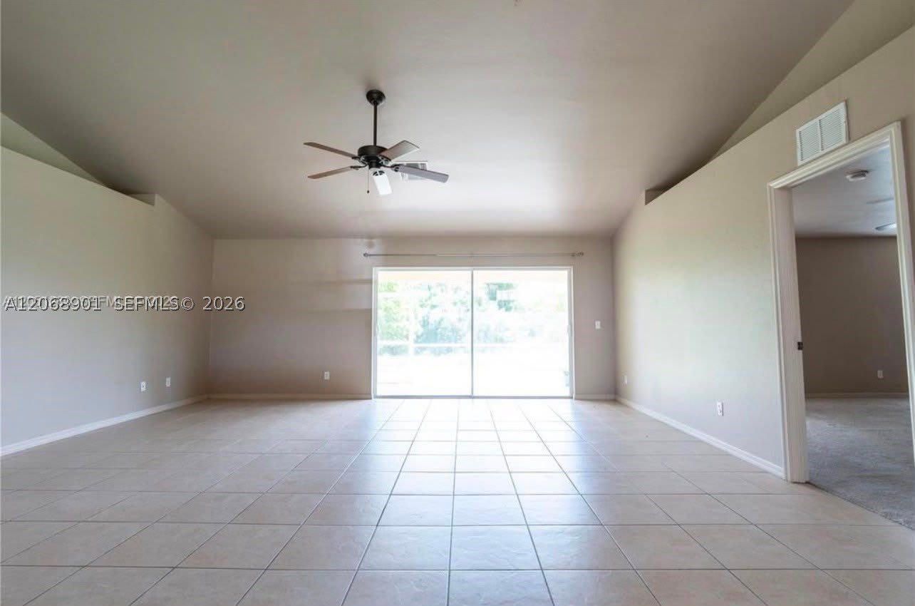 4129 NE 19TH PL – photo 5