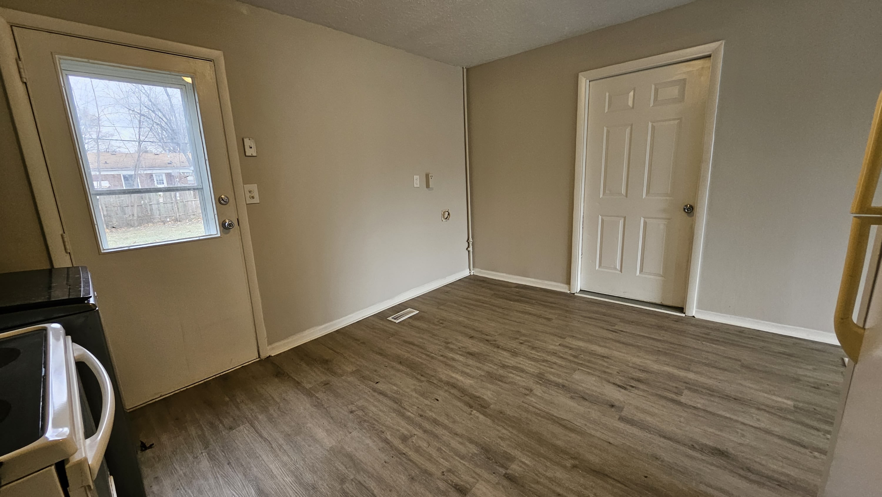 7812 Souter Drive – photo 5