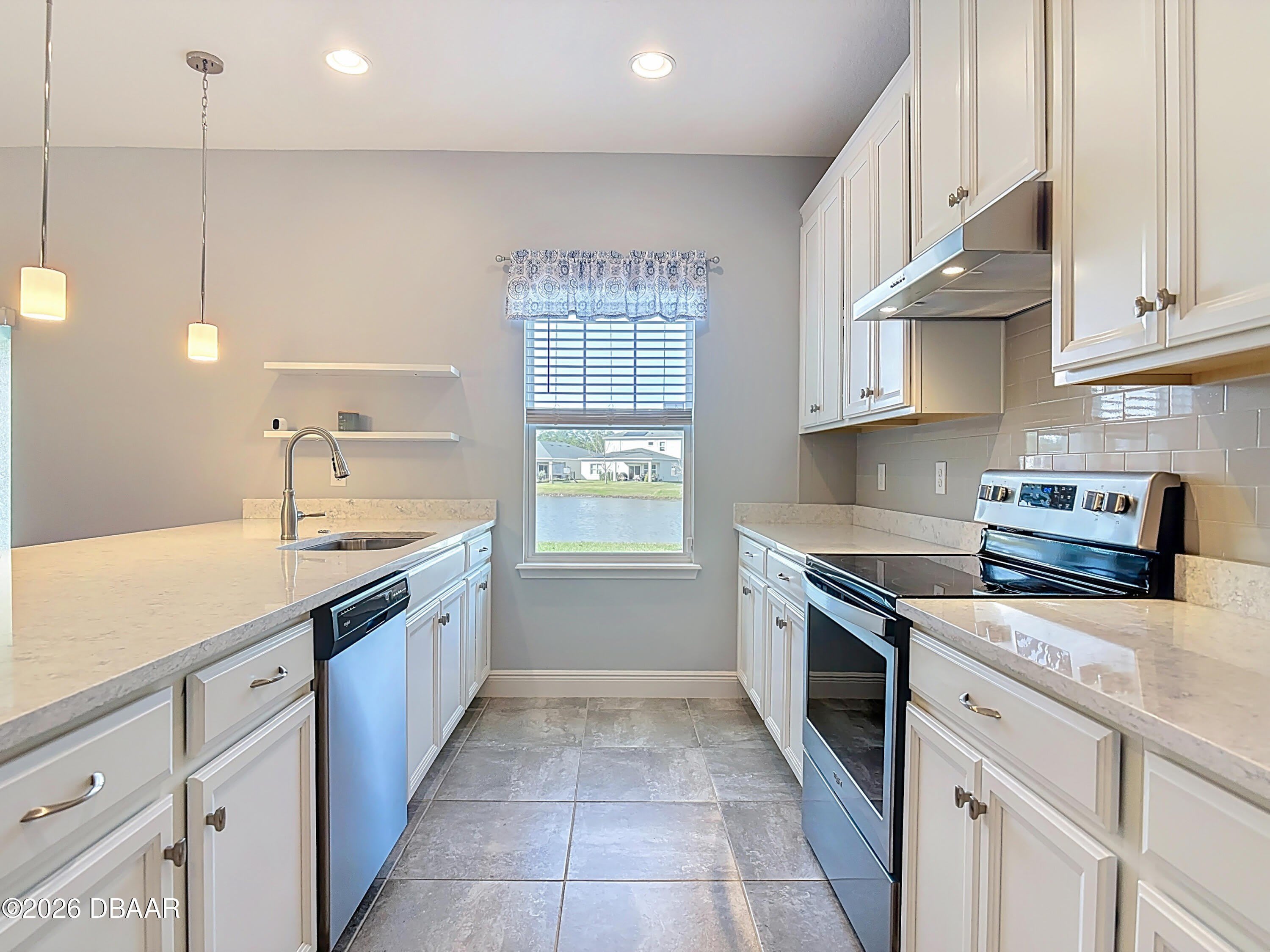 5644 Estero Loop – photo 4