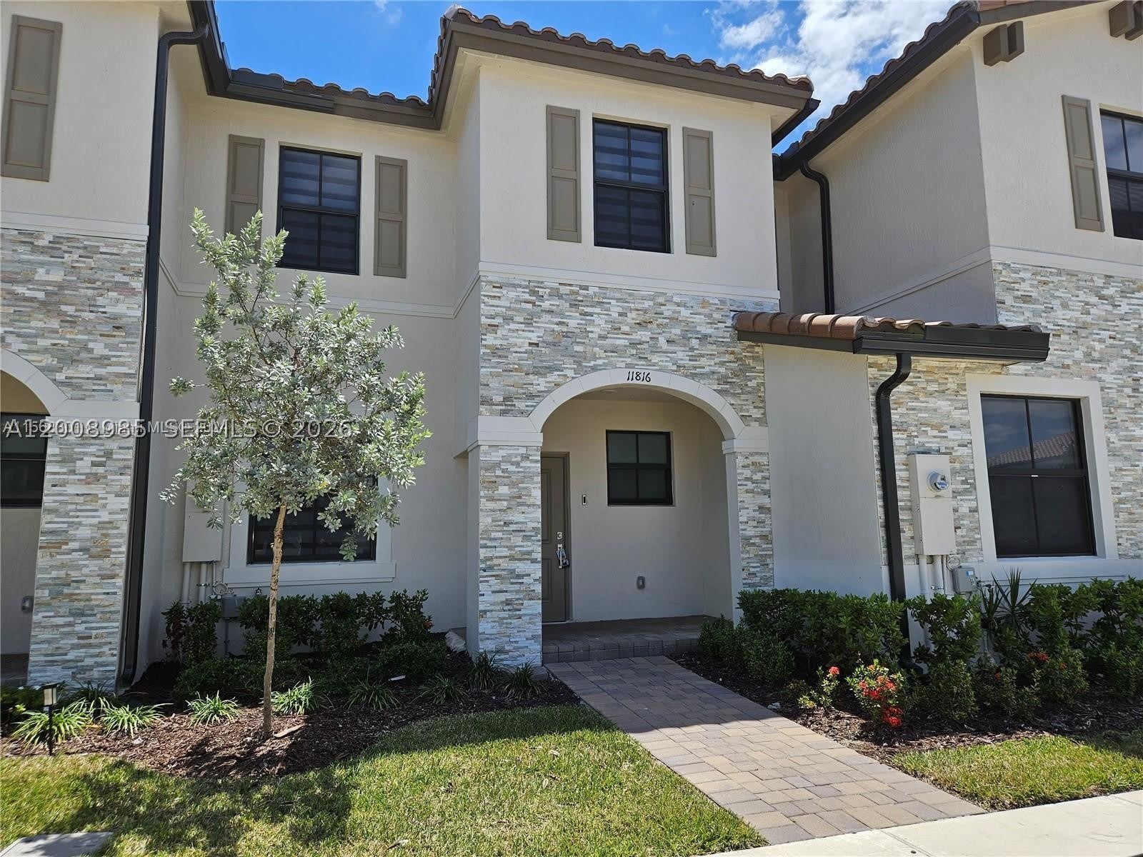 11816 SW 247th Ter – photo 2