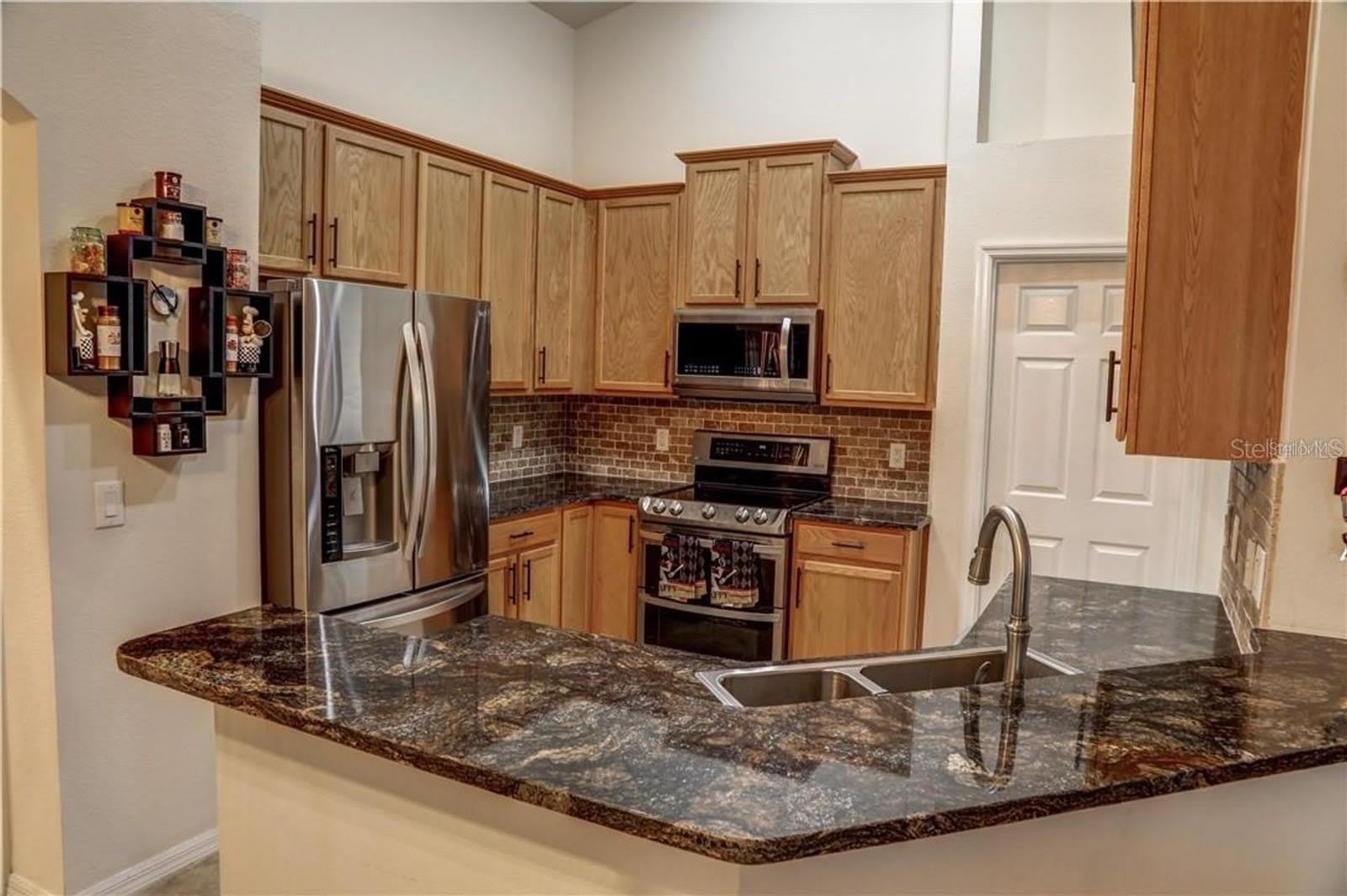 1521 ECHO LAKE Court – photo 5