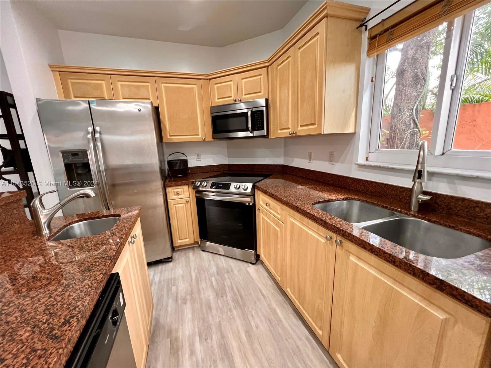 5984 Southwest 8th Street – photo 4