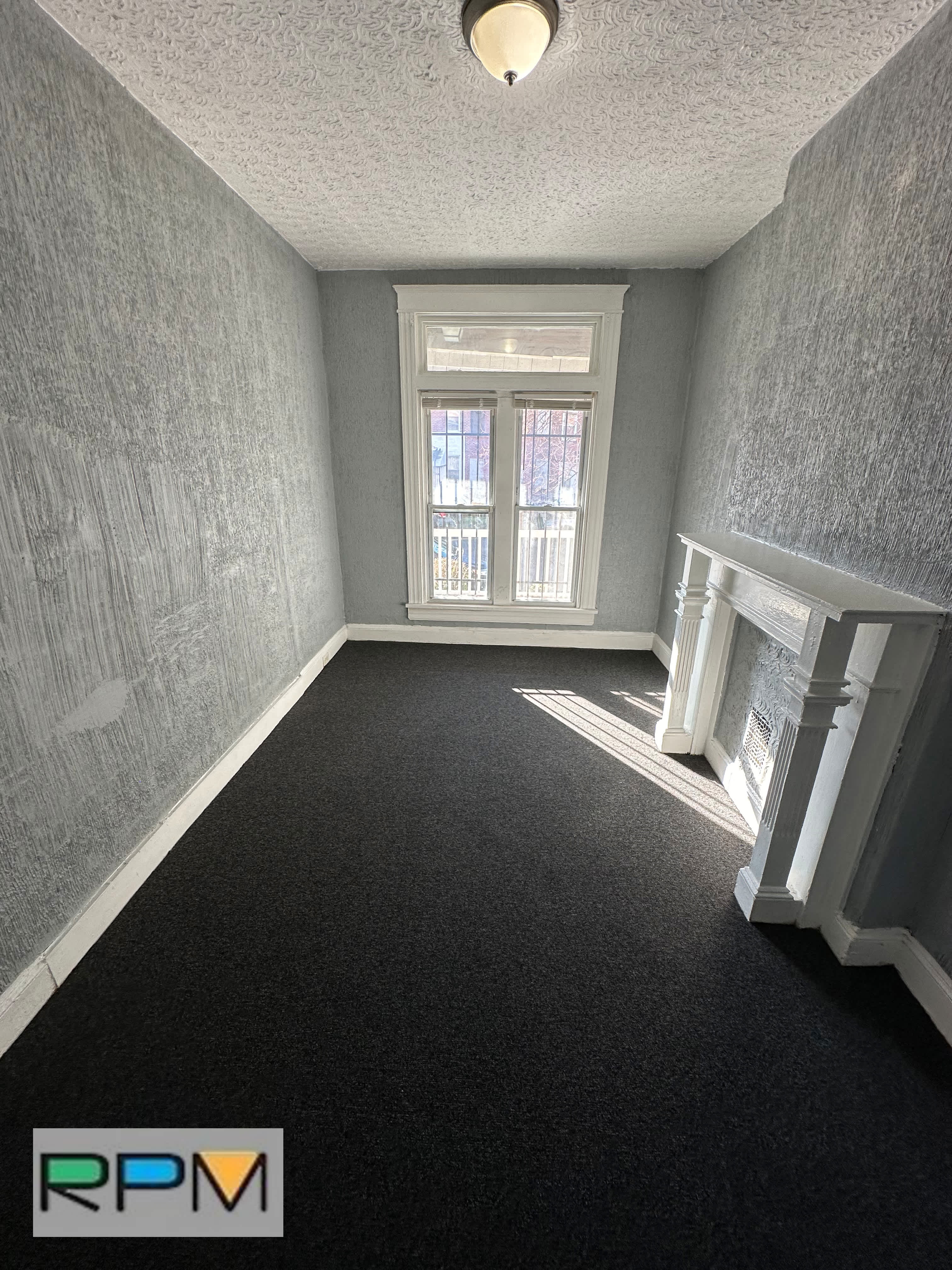 2712 Baker St – photo 3
