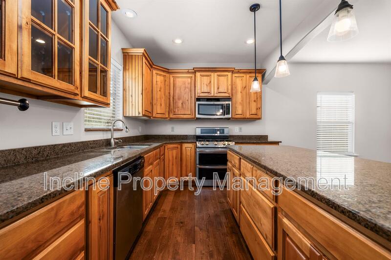 2071 W Crescent Row – photo 3