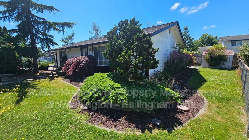 2400 Carpenter Street – photo 3