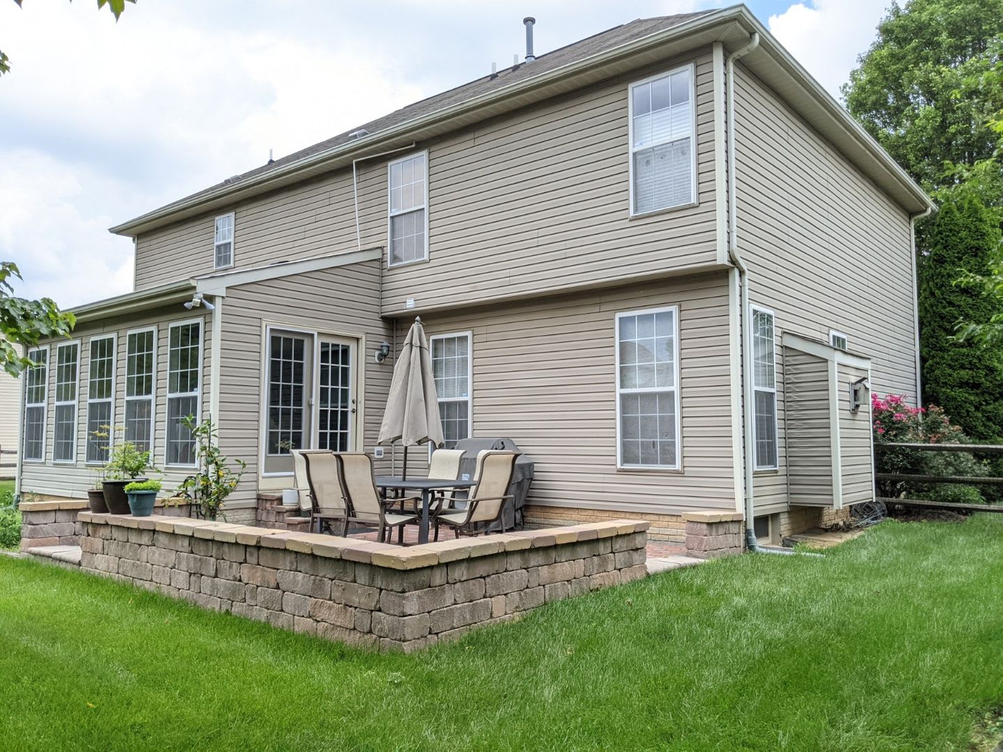 Beautiful Single Family Home in Willowbrook Community ready mid September! – photo 5