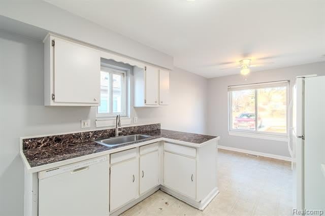 21816 E 10 Mile Road – photo 4