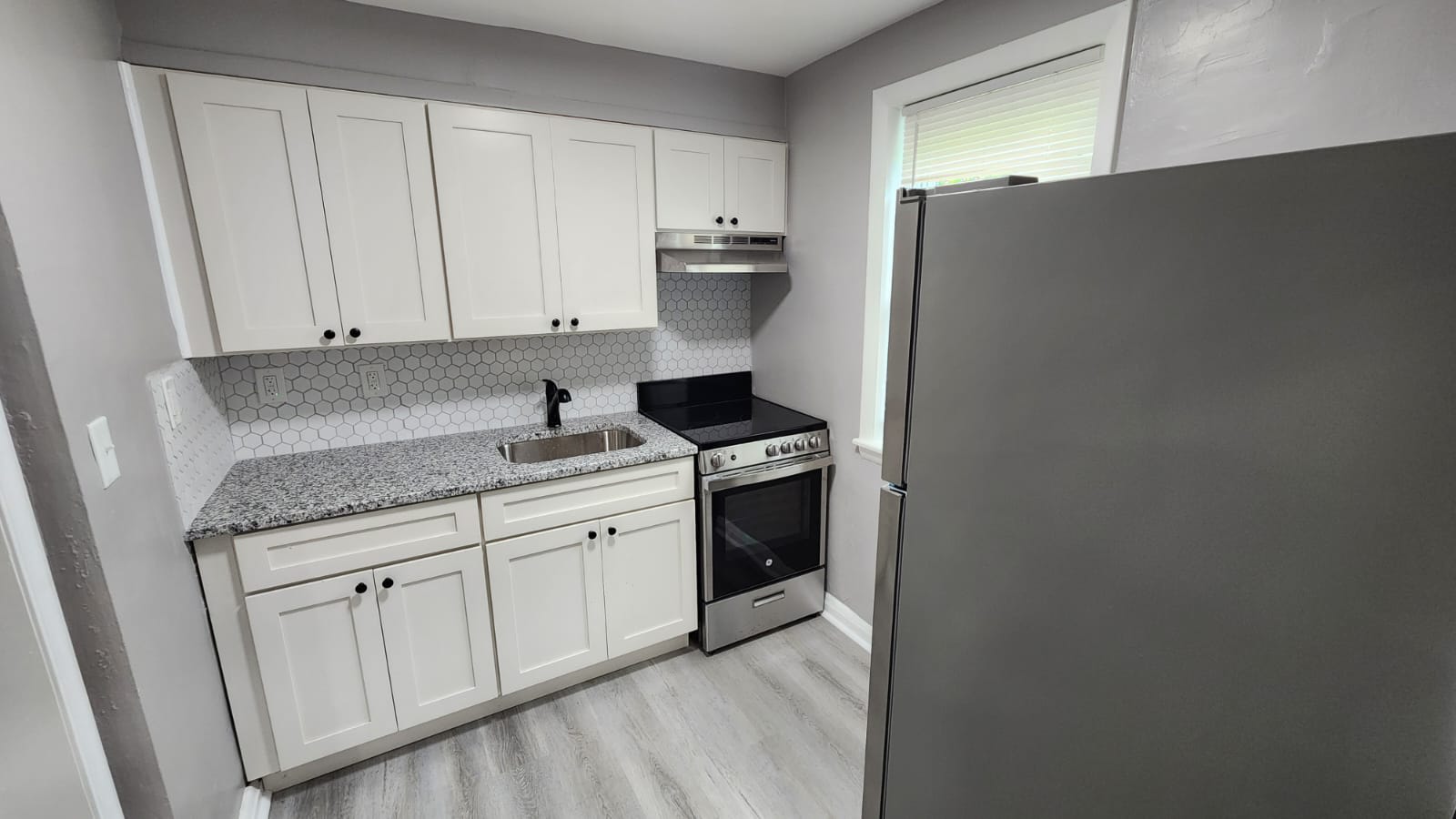 3904 Penhurst Ave – photo 4