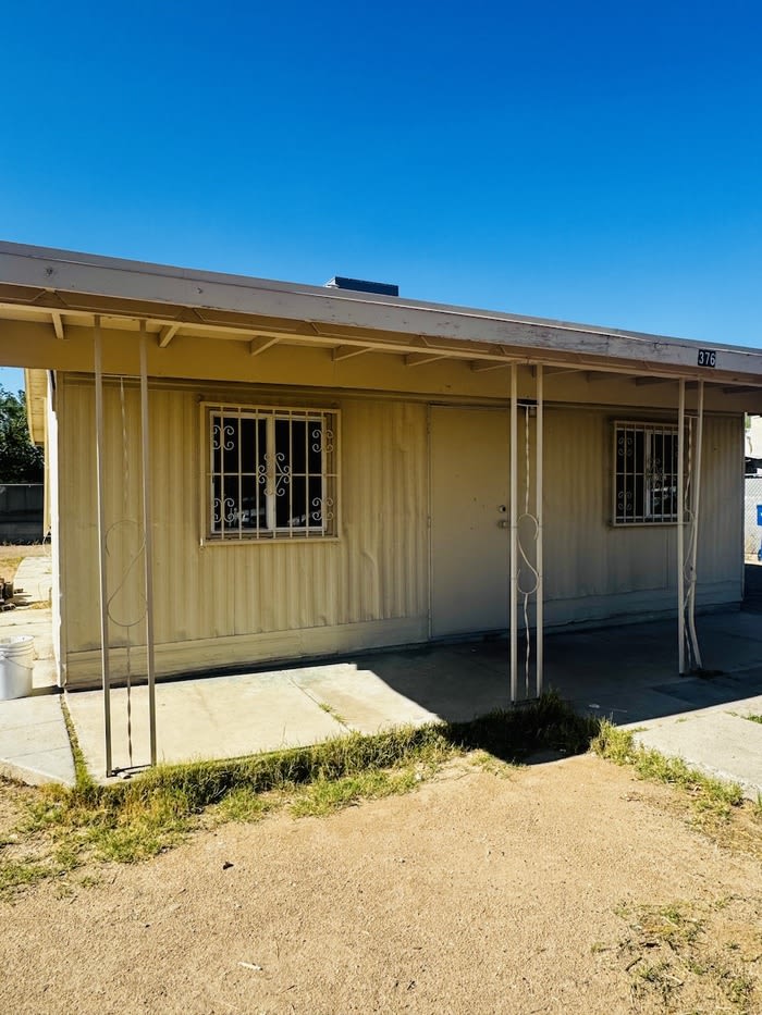 376 West Columbia Street – photo 1