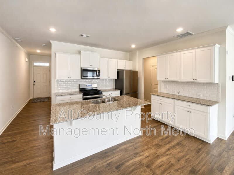 2715 Poppy Court – photo 4