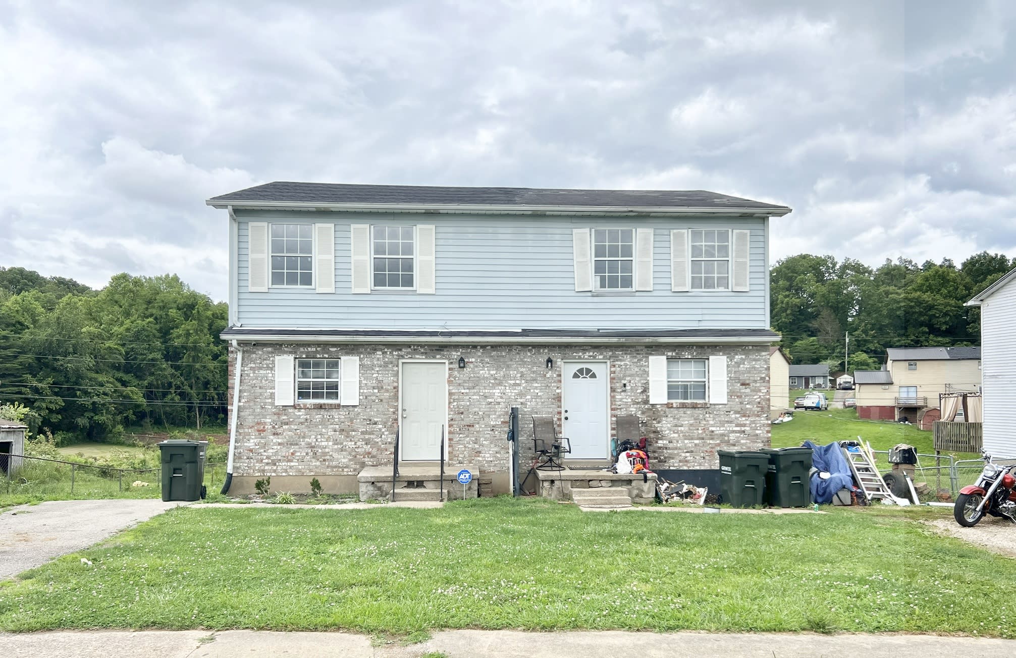 1420 Kingswood Way – photo 1