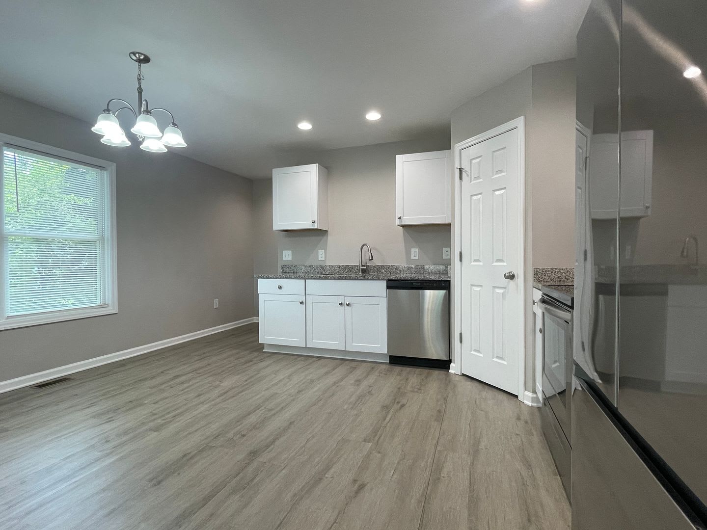 Modern 3BR Bungalow in Kannapolis – photo 5