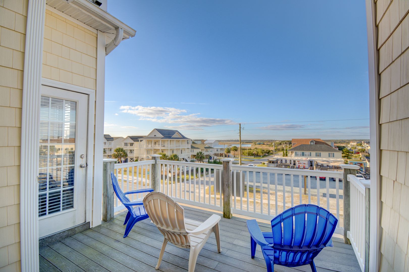 *Seasonal Rental* at Summer Winds 205: 3 Bedroom + Loft on Topsail Island – photo 2
