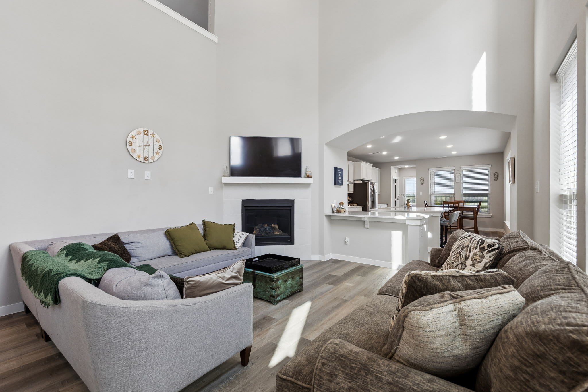 2321 Green River Road – photo 3