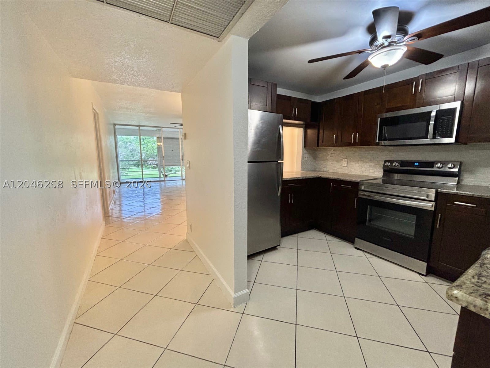 9411 Evergreen Pl – photo 5