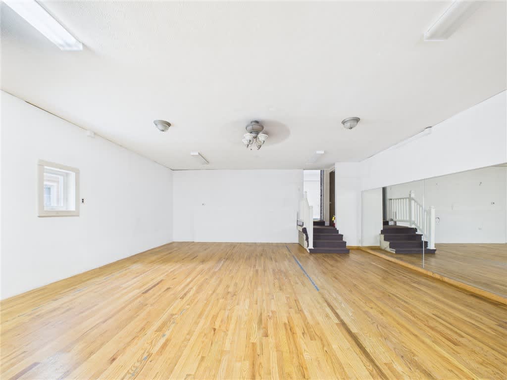 40 East Genesee Street – photo 4