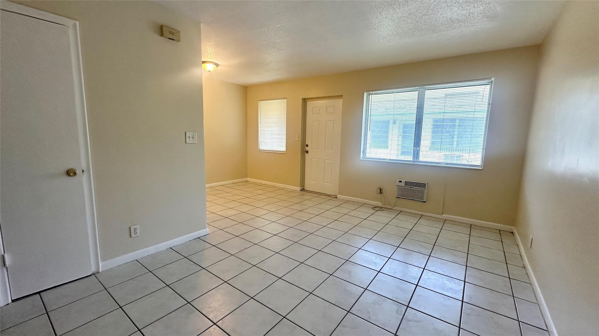 717 SE 16th Street – photo 2