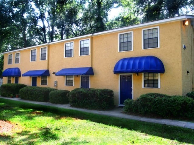 735 E 7th Avenue – photo 2