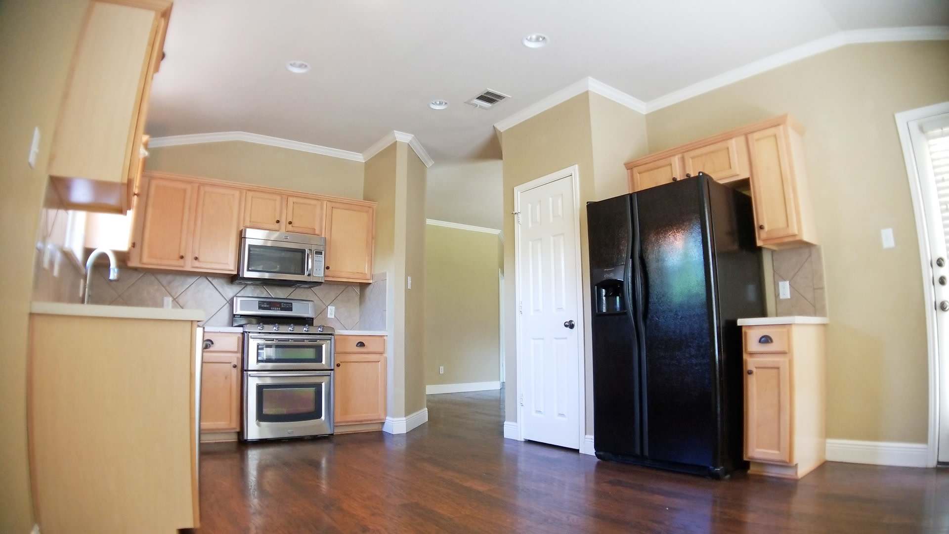 3 Bedroom Round Rock home with a large office space! Excellent Schools! – photo 4