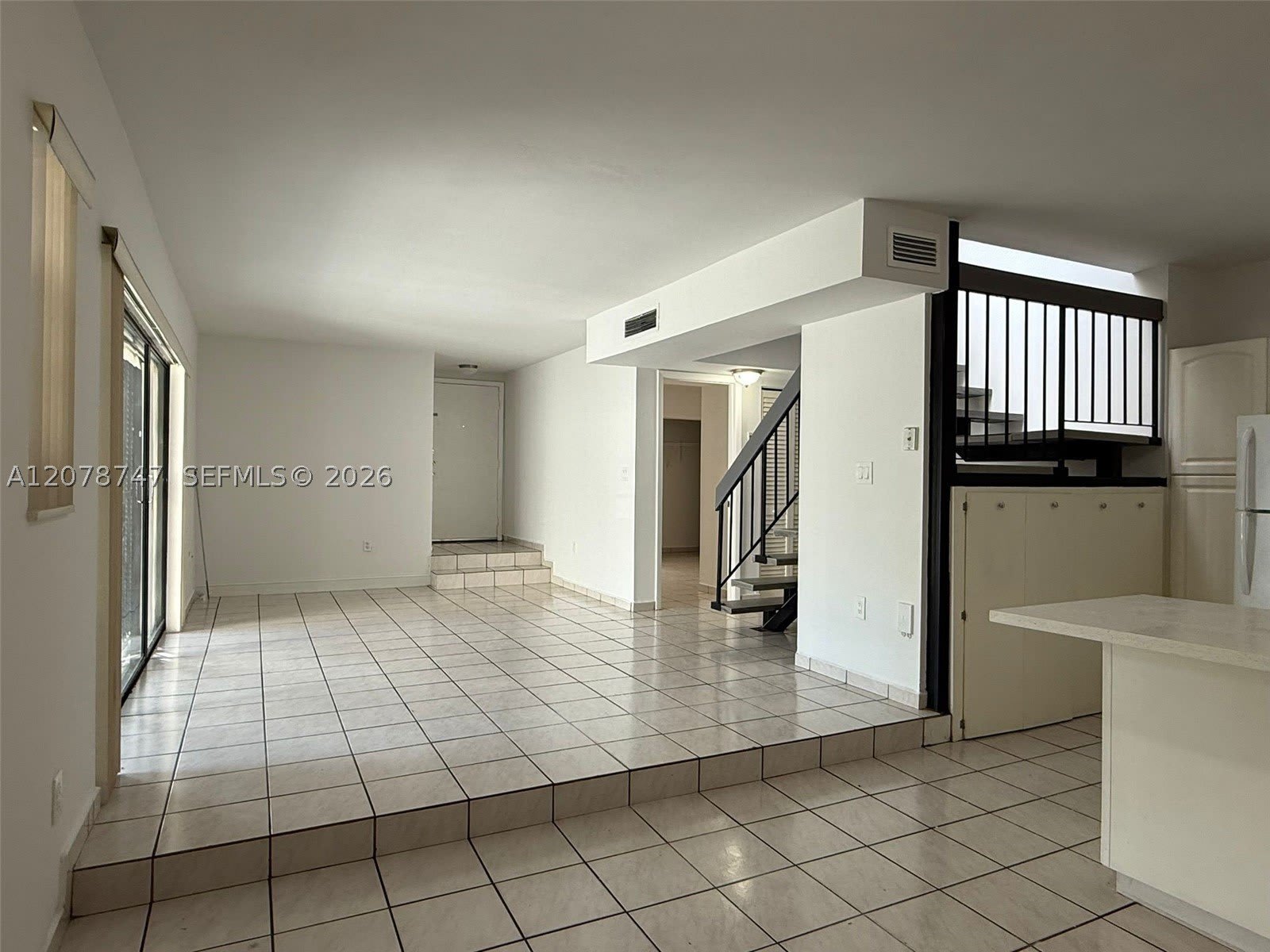 746 NW 105th Pl – photo 4