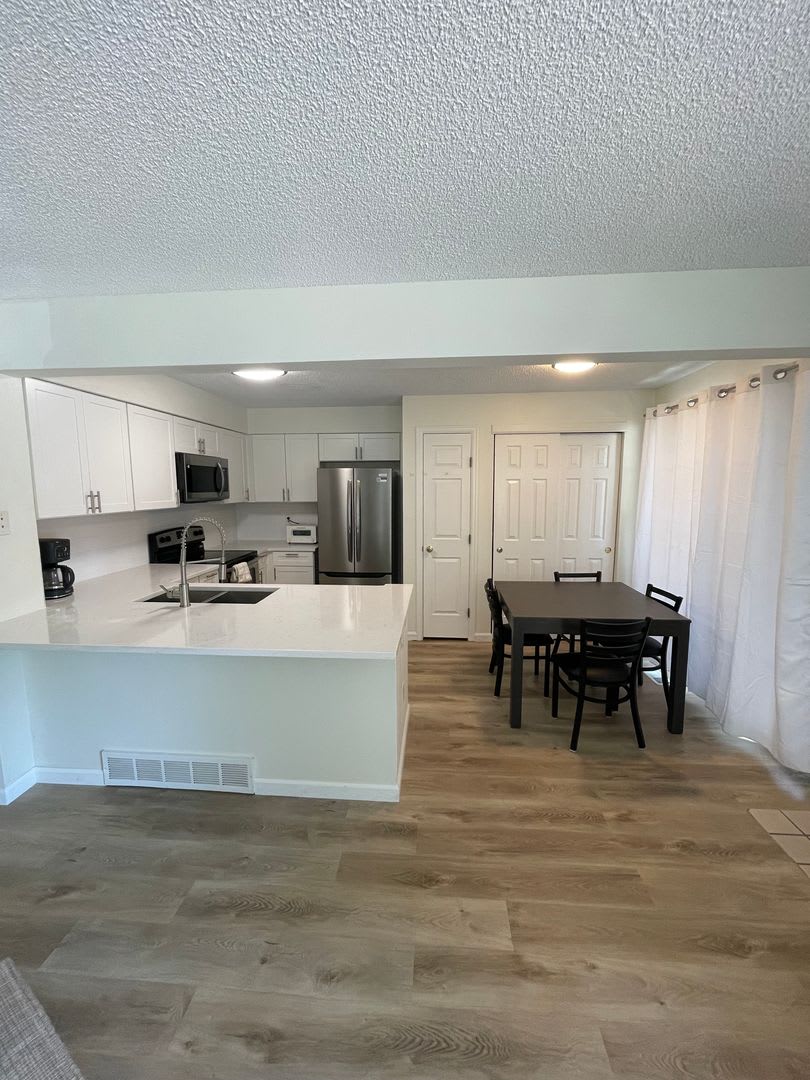 Updated 2Bd 2Ba Condo In Desirable Gunbarrel Location Available September 16Th – photo 4