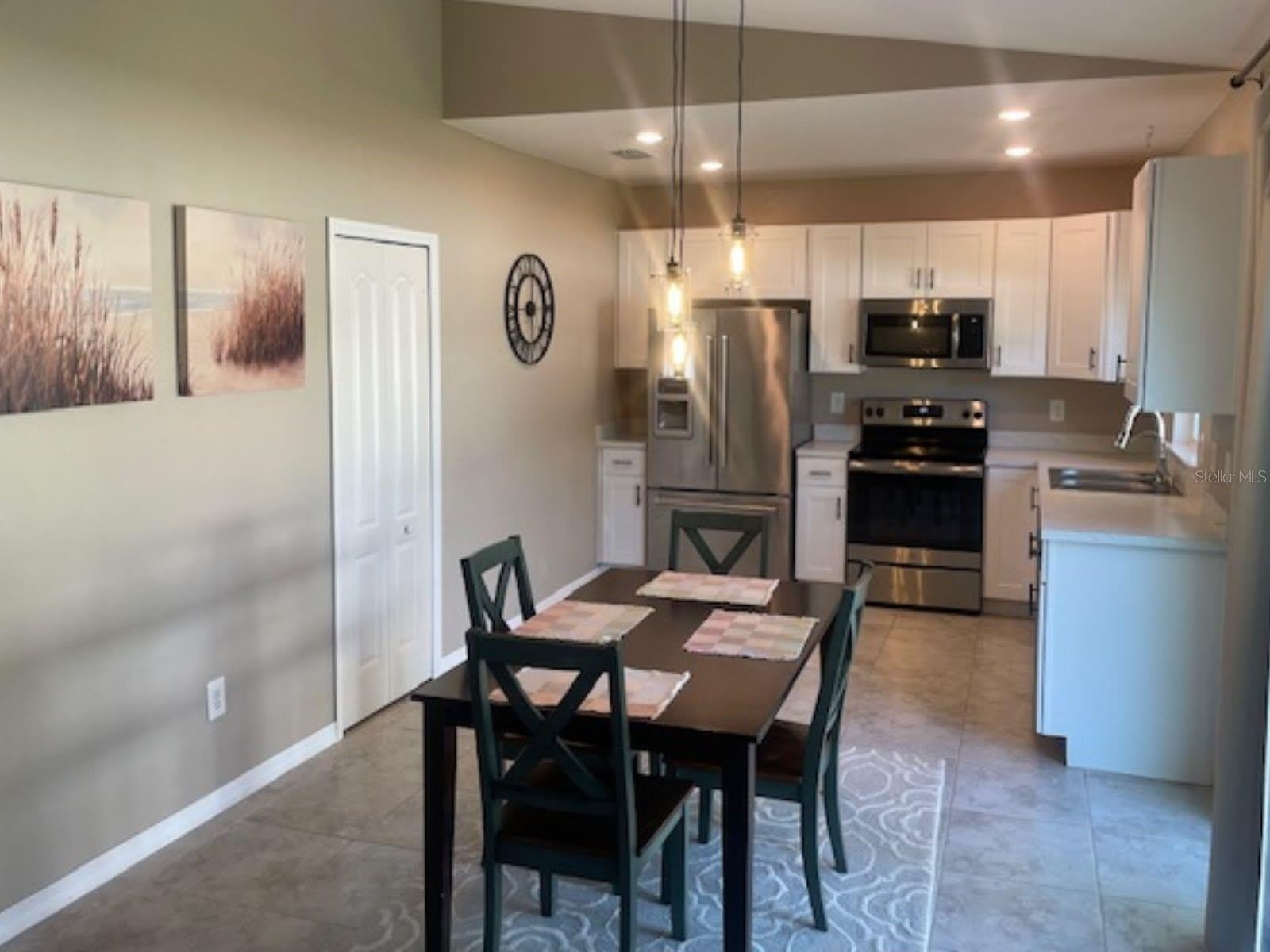 2966 BAY CITY Terrace – photo 4
