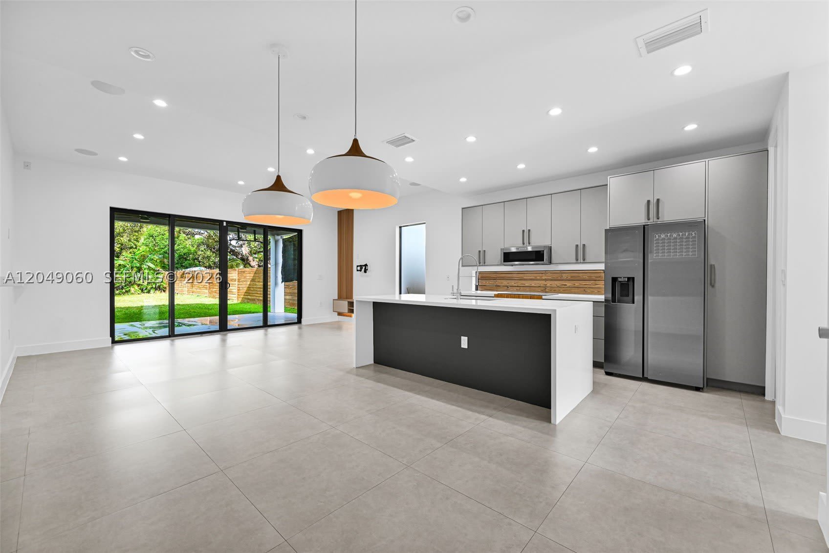 8871 SW 28th St – photo 5