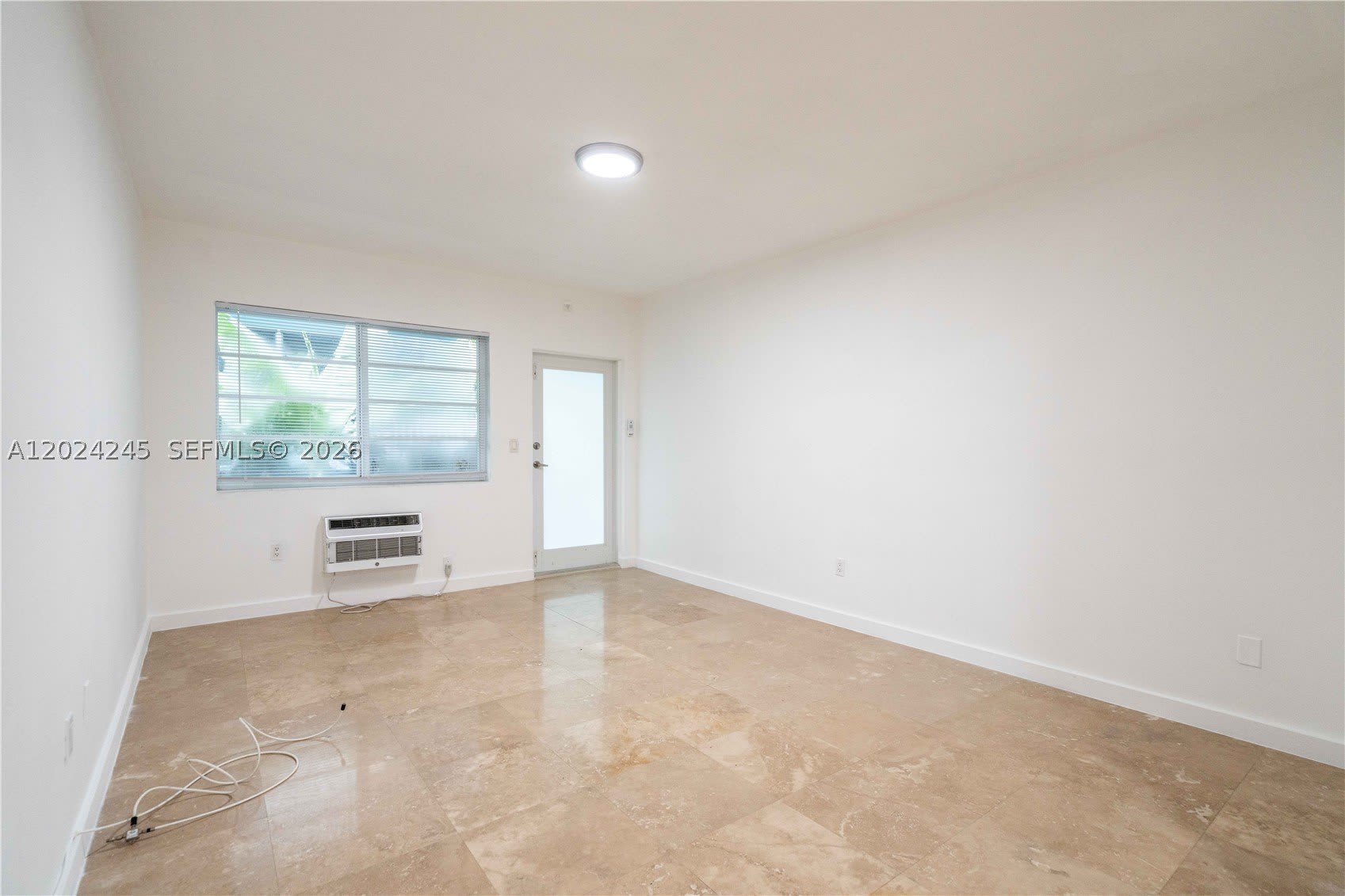 1120 Euclid Ave – photo 2