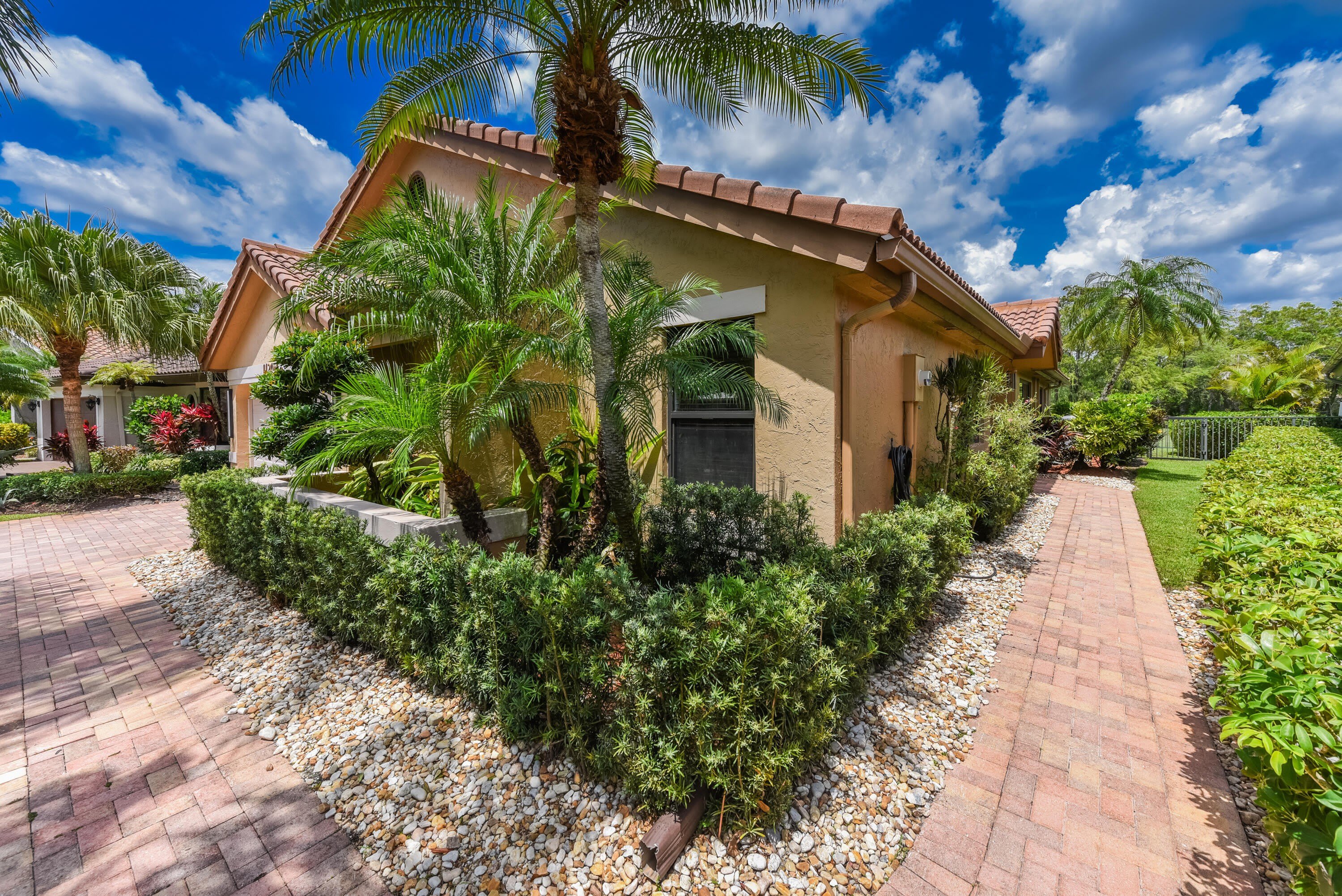 11204 Cloverleaf Circle – photo 5