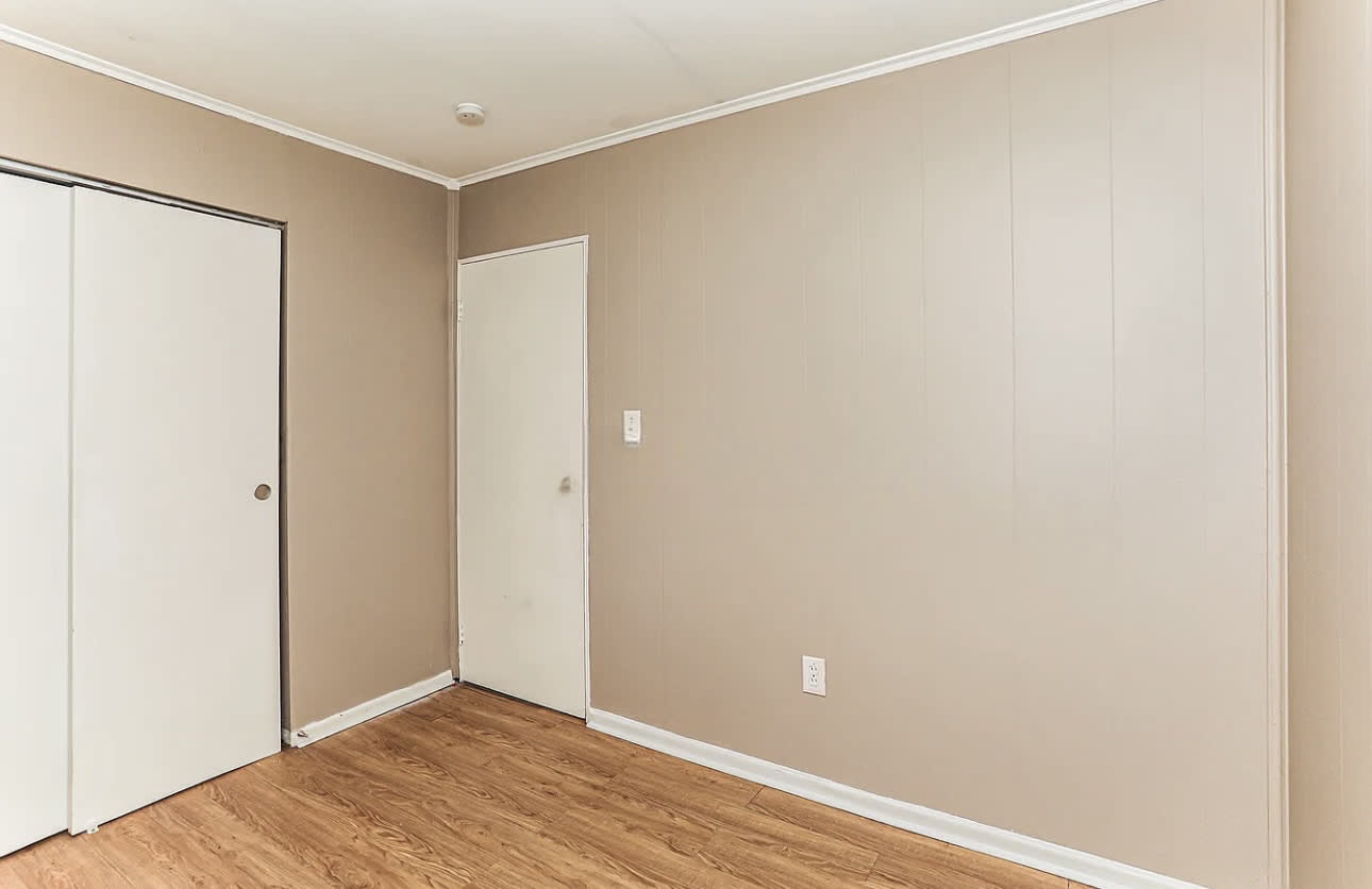 9621 Sacramento St – photo 5