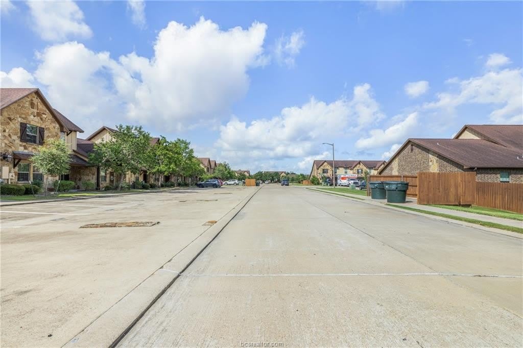 305 Capps Drive – photo 2
