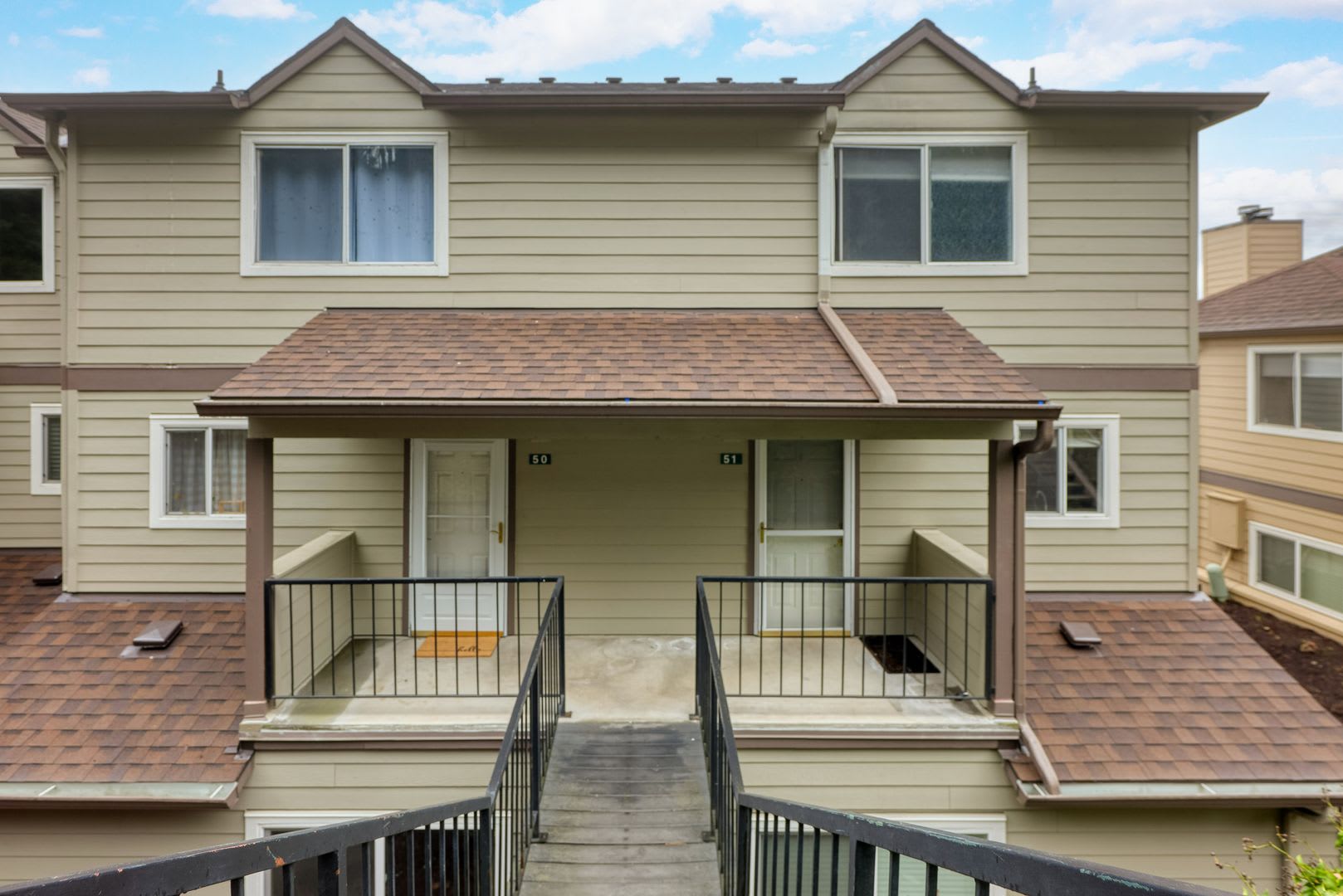 2 Bed 1 5 Townhome In West Linn – photo 3