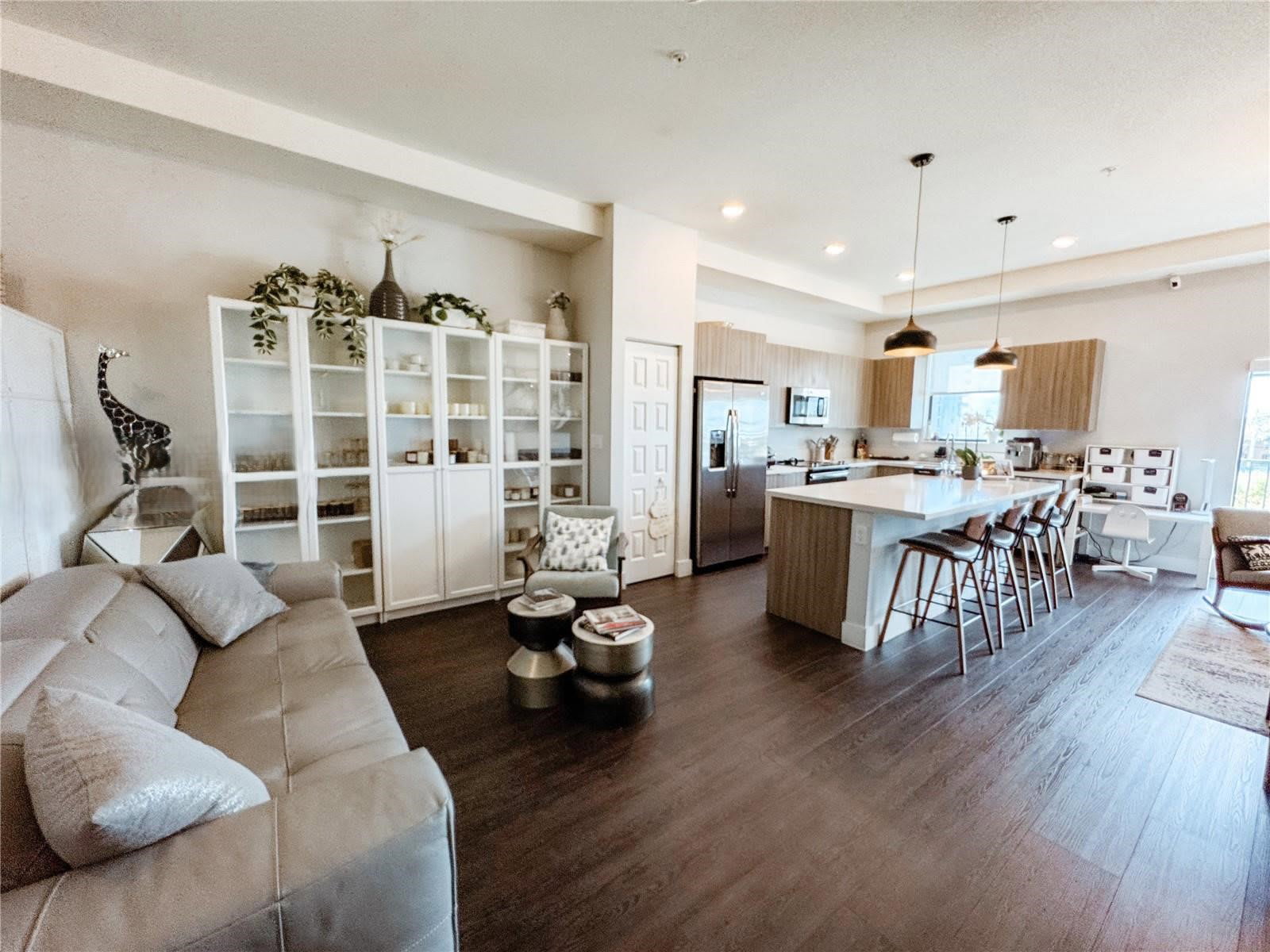 10455 Northwest 82nd Street – photo 2