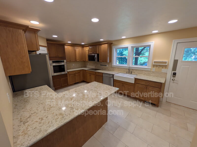 3612 North Harvard Avenue – photo 4