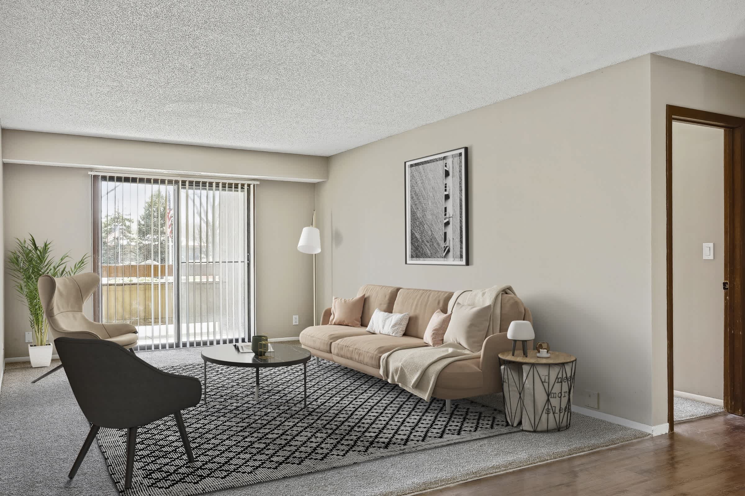 Willow Creek Apartments – photo 3