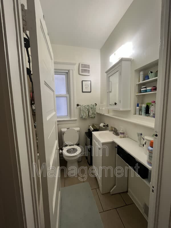 4190 Hurlbut St – photo 4