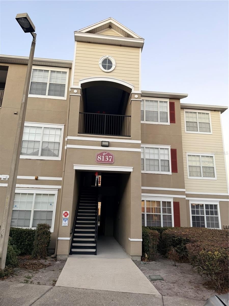 8137 CLAIRE ANN Drive – photo 1