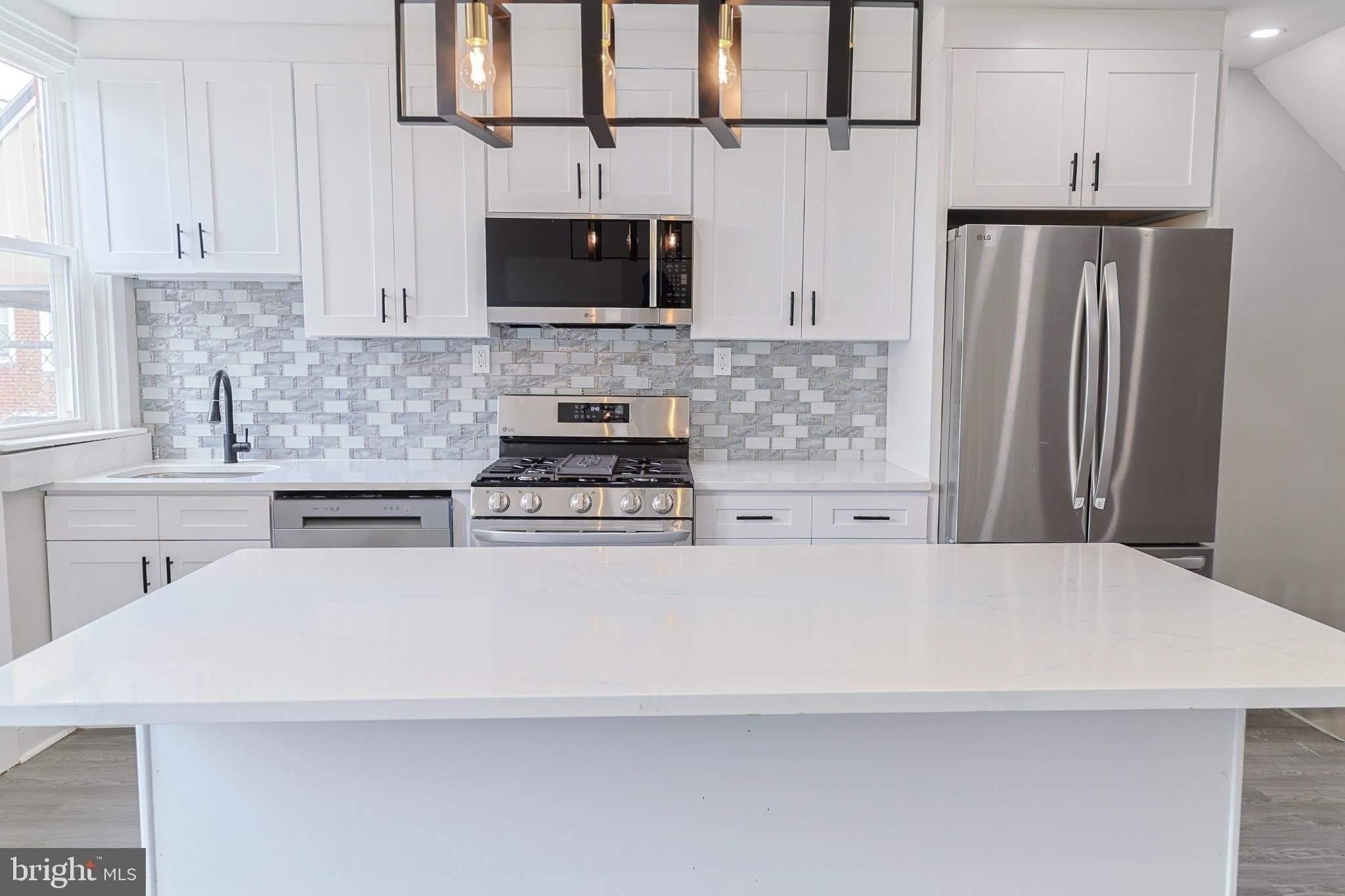 1542 S 57Th Street – photo 3