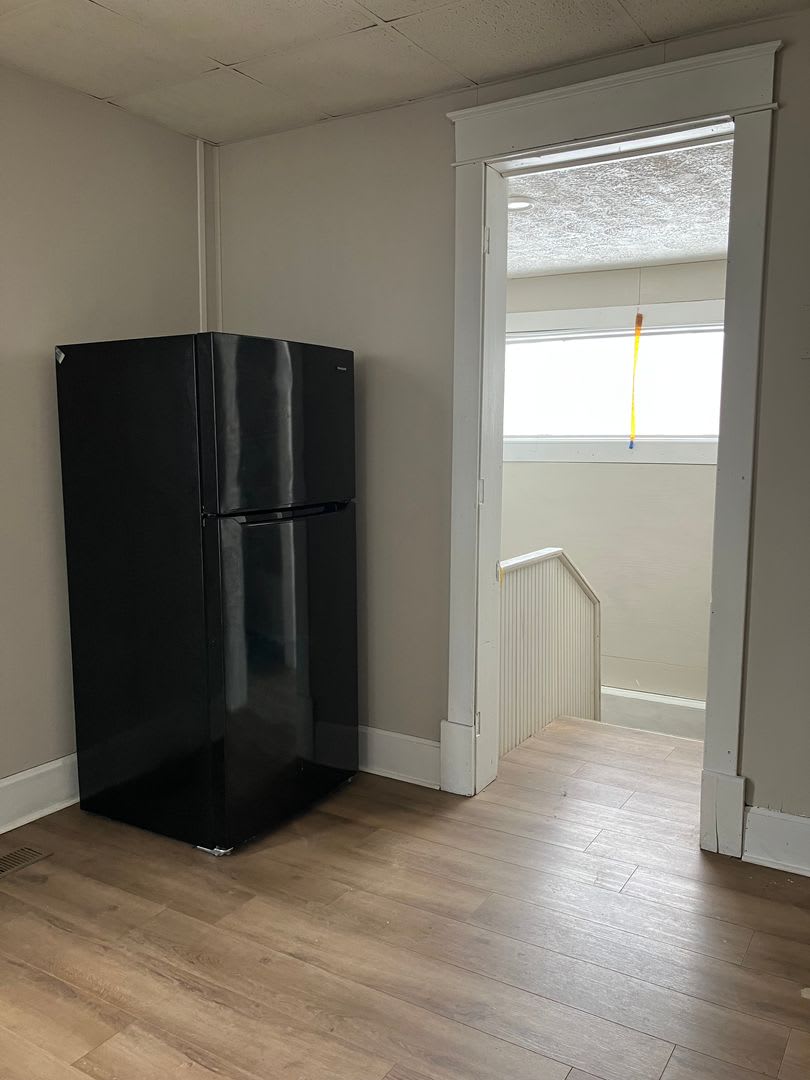 624 2nd Ave – photo 4