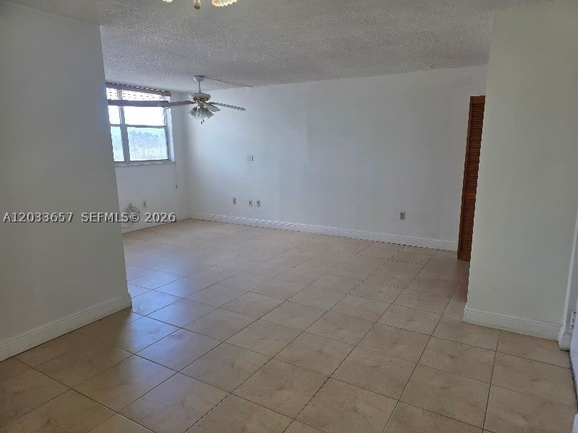 9411 SW 4th St – photo 1